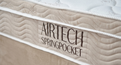 airtech + base - close